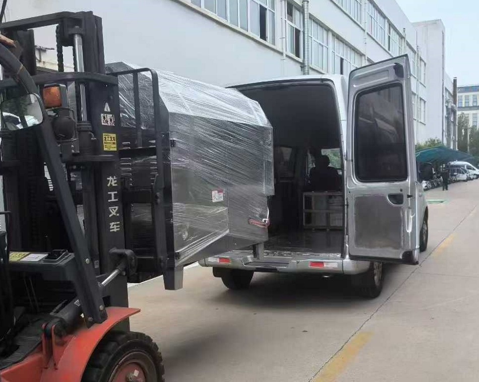 中型電磁炒貨機(jī)