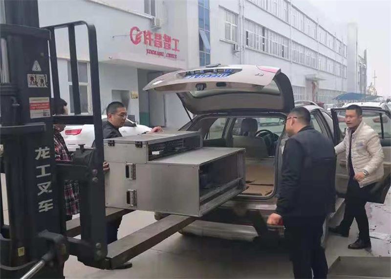 河南王總來許昌智工試機(jī)湯圓制陷機(jī)效果滿意現(xiàn)場(chǎng)拉走！